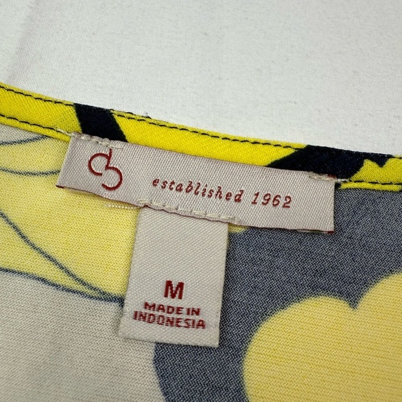 Dress Barn Floral Dress Bell Sleeves Size Medium - Picture 4 of 9